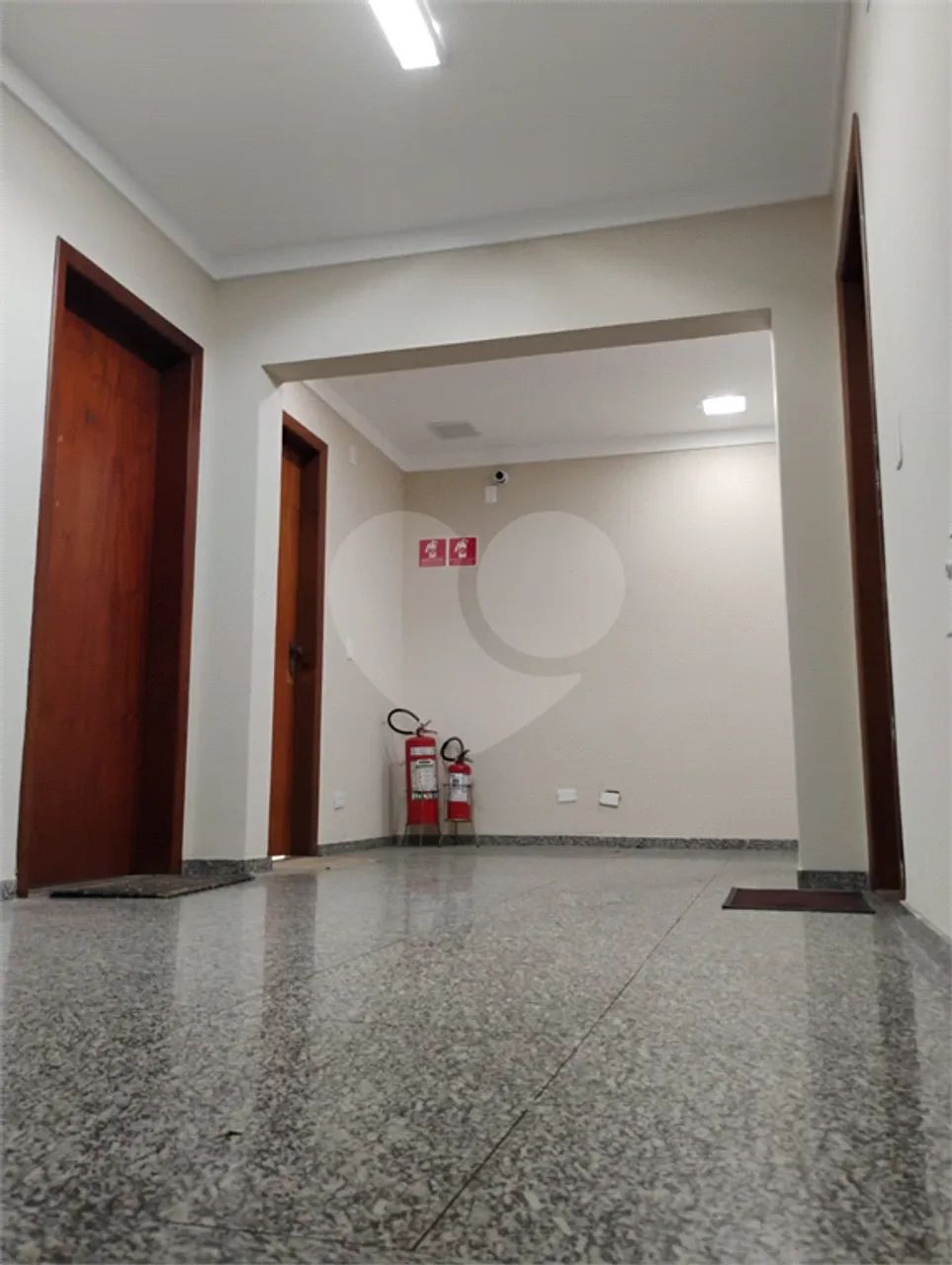 Ótima sala comercial com 40 m2. na Vila Santa Catarina - Foto 3