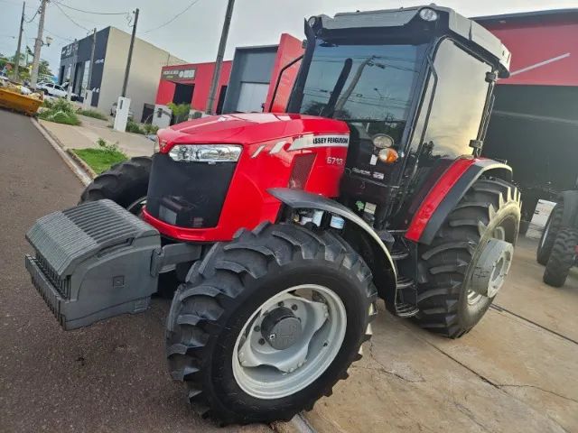 Trator Massey Ferguson 6713 (135CV) ano 2019 (Muito Conservado)
