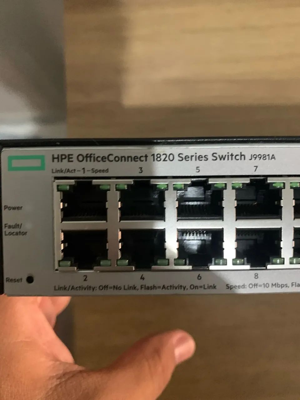 HPE OfficeConnect 1820 Series Switch J9981A