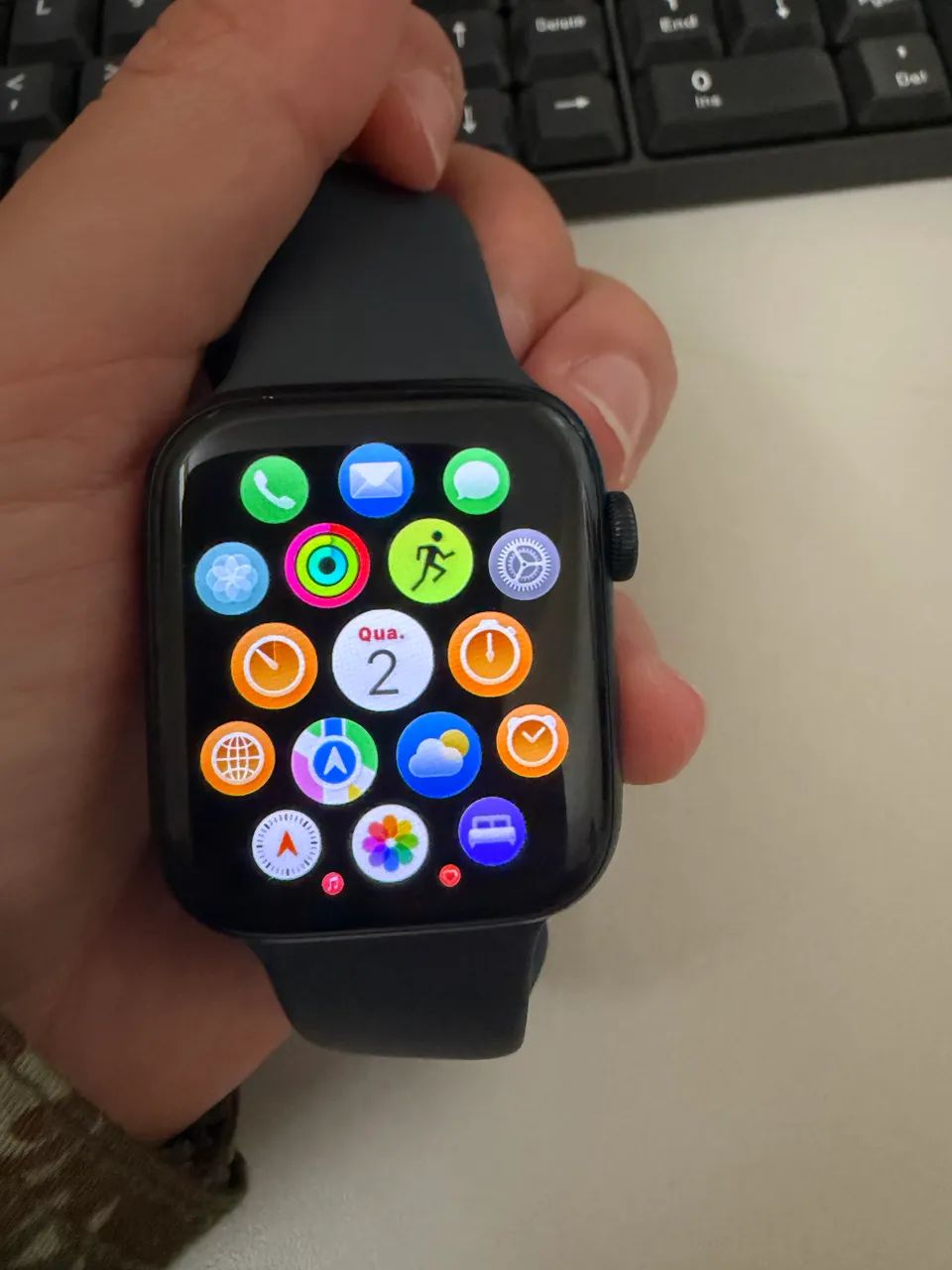 Apple Watch SE 2  GPS 44mm - Foto 4