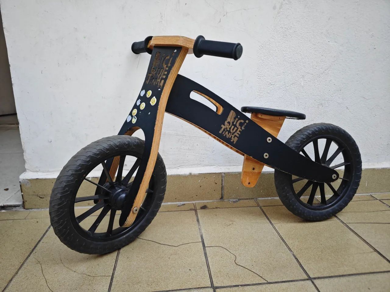 Bicicleta de equilíbrio infantil  - Foto 3
