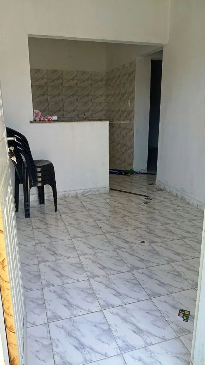 Aluga-se casa 