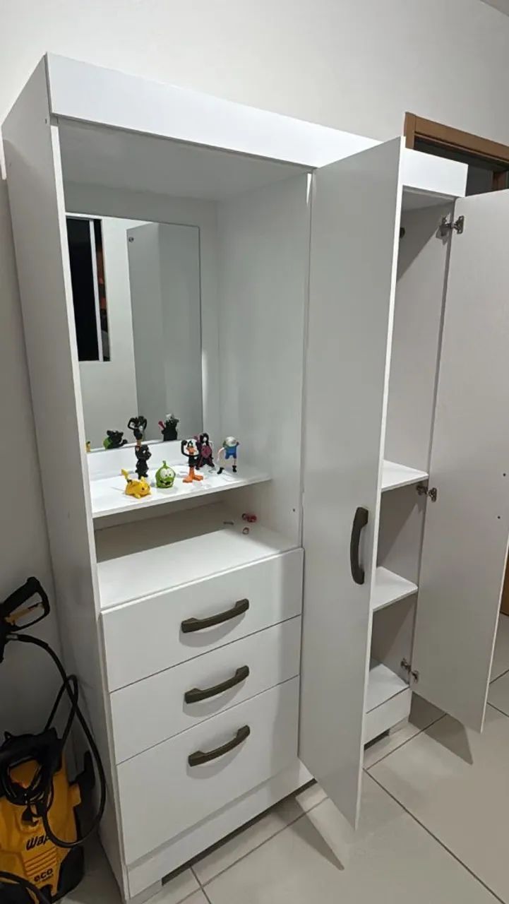Guarda roupa 