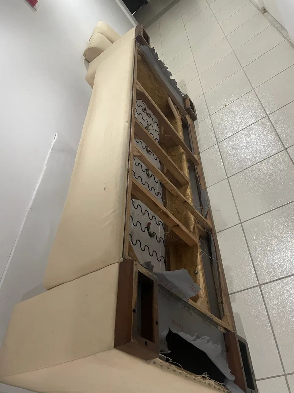 Sofa grande pouco usado,confortável  - Foto 2