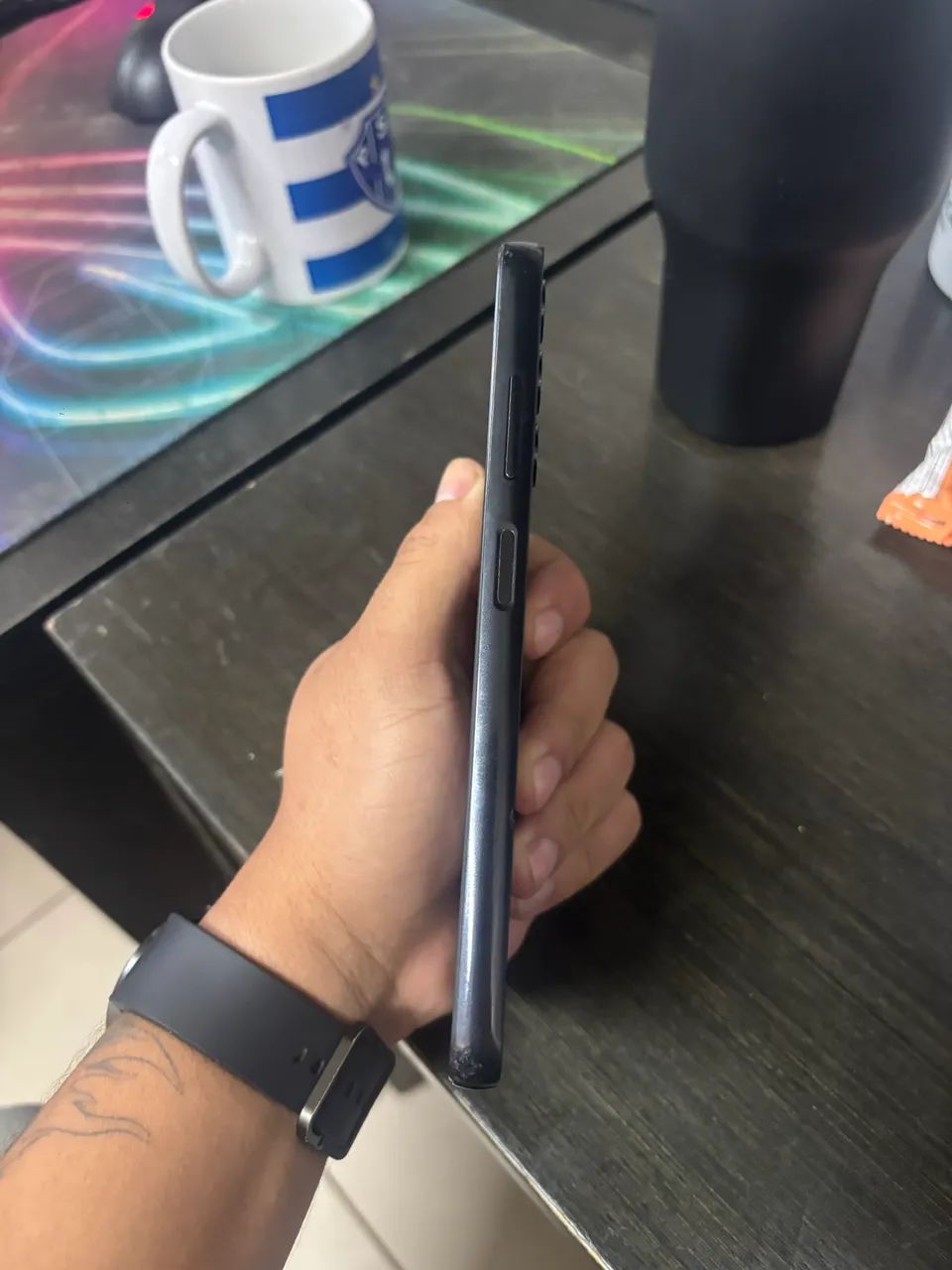 Vendo celular com defeito, tela quebrada.  - Foto 4