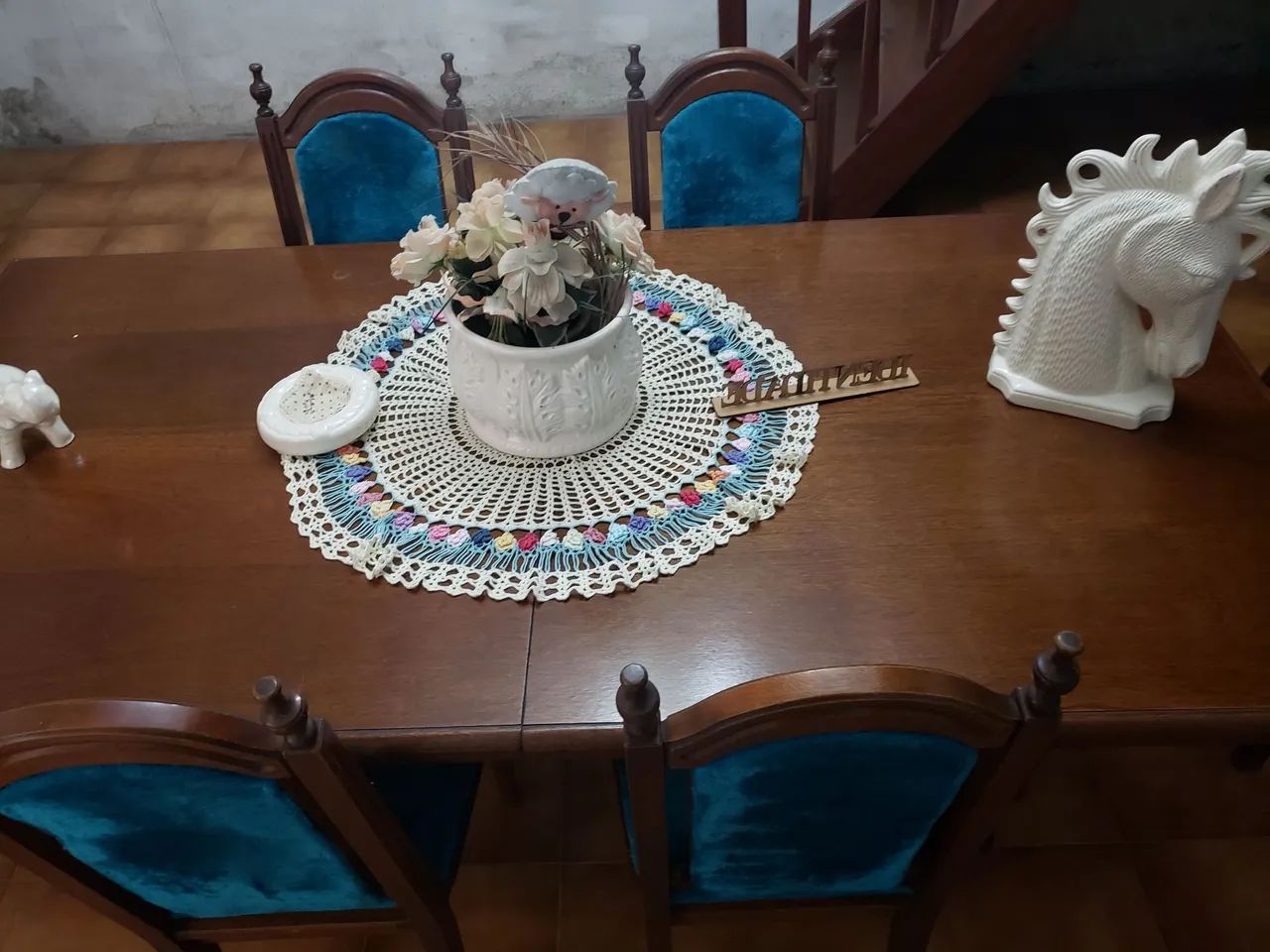 Mesa de jantar 6 cadeiras madeira de lei  - Foto 3
