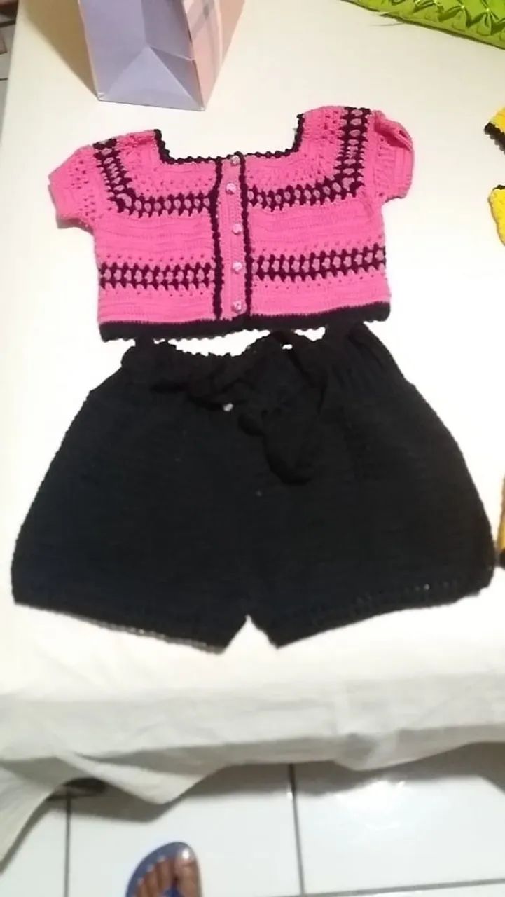 Peças de crochê para meninas feitas a mão  - Foto 2