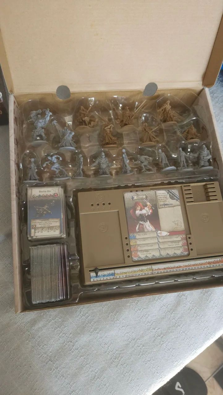 Zombicide Black Plague (usado) - Foto 5