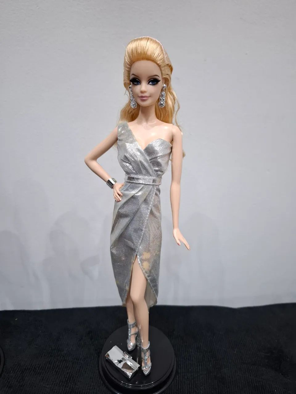 Boneca barbie collector the look - Foto 3