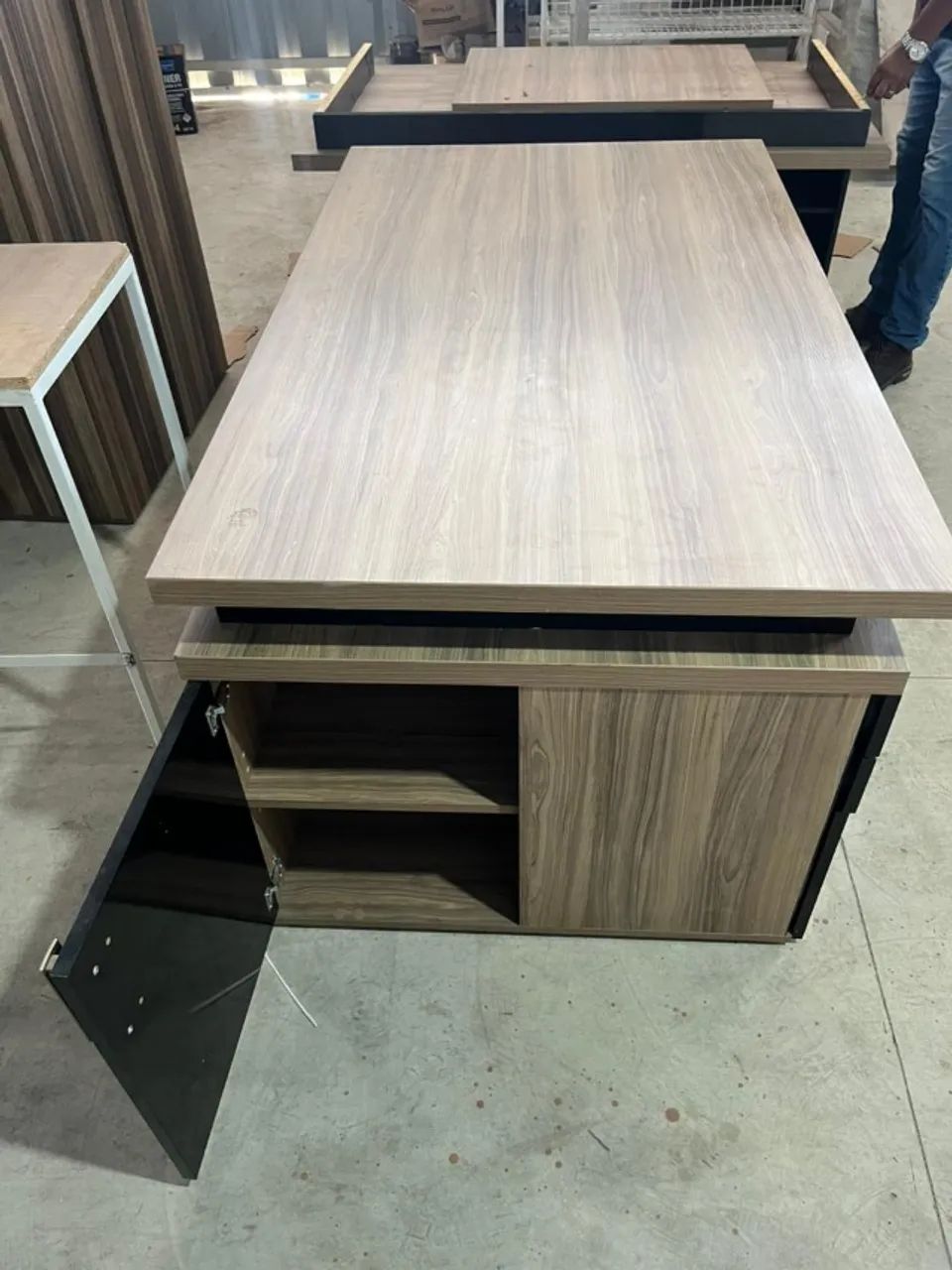 MESA PARA ESCRITORIO / ESTUDAR  - Foto 6