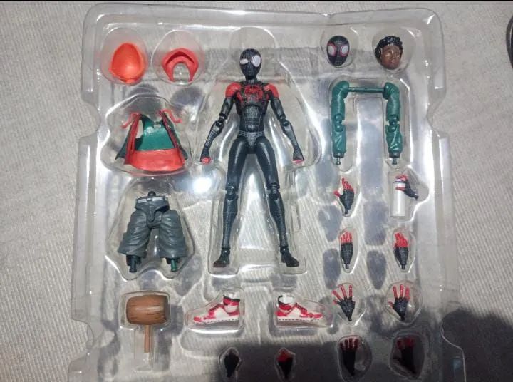 Miles Morales spider Man sentinel bootleg