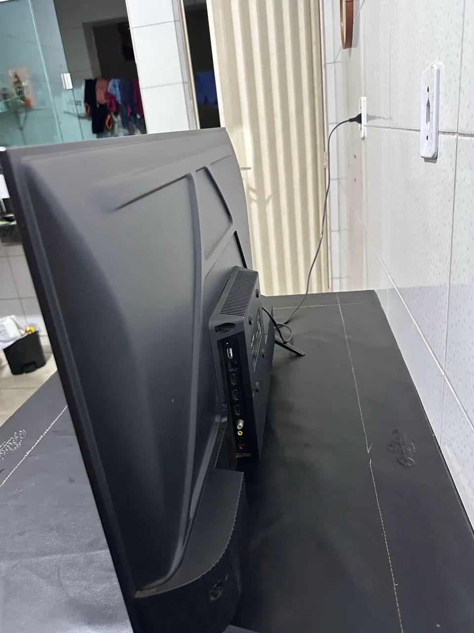 TV  semp  roku tv smart 32 nova  - Foto 2