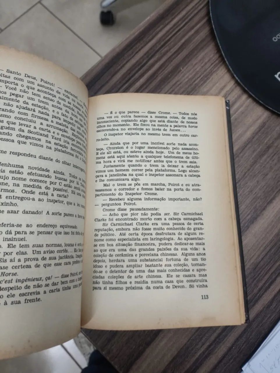 Livro Os Crimes ABC - Foto 5