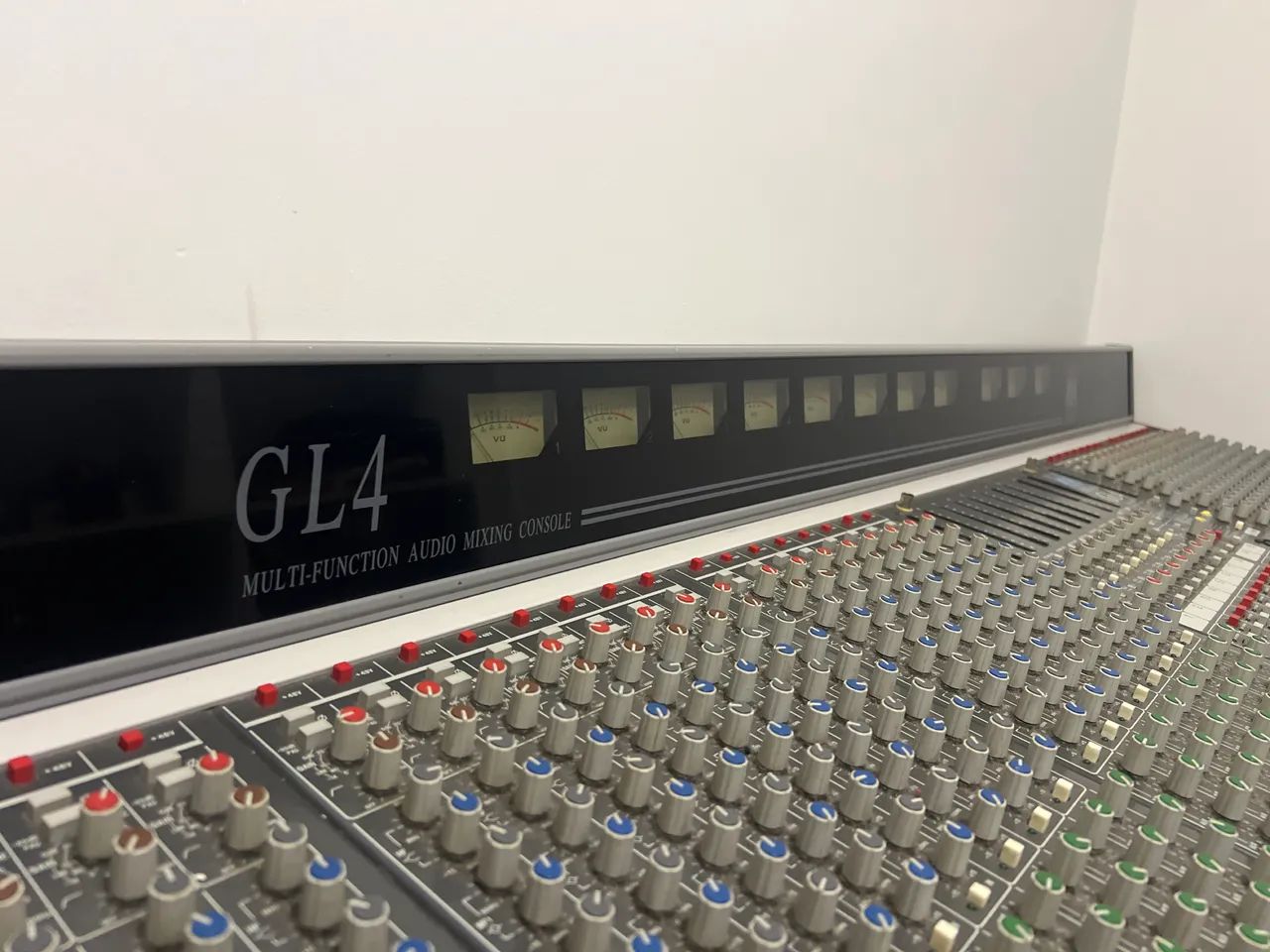 Mesa de som GL4 Allen & heath  - Foto 2