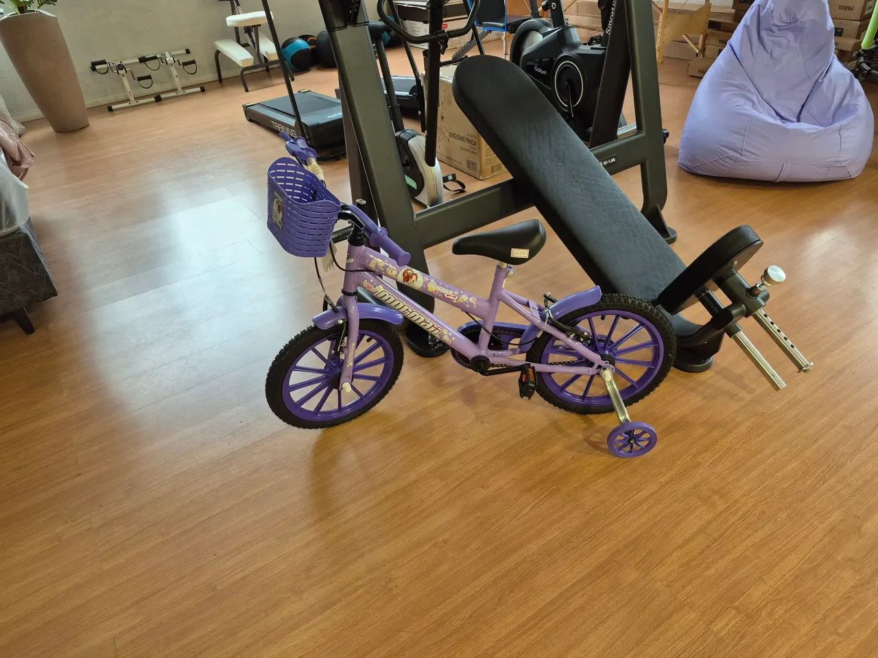 Bicicleta. Aro 16 