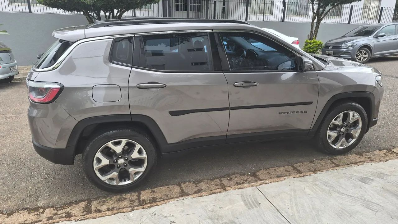Jeep Compass Longitude 2.0 4X2 Flex 16V Aut. 2020 - Foto 3