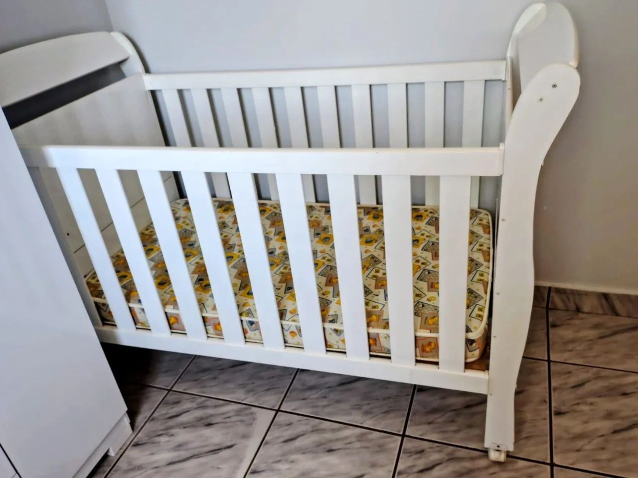 BERÇO QUE VIRA CAMINHA 