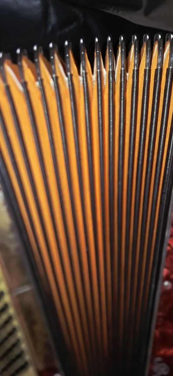 Acordeon stradella 80 baixos - Foto 2