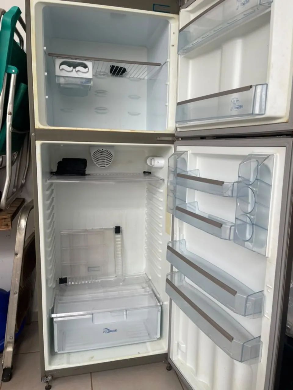 Geladeira Continental  inox 467 litros - Foto 2