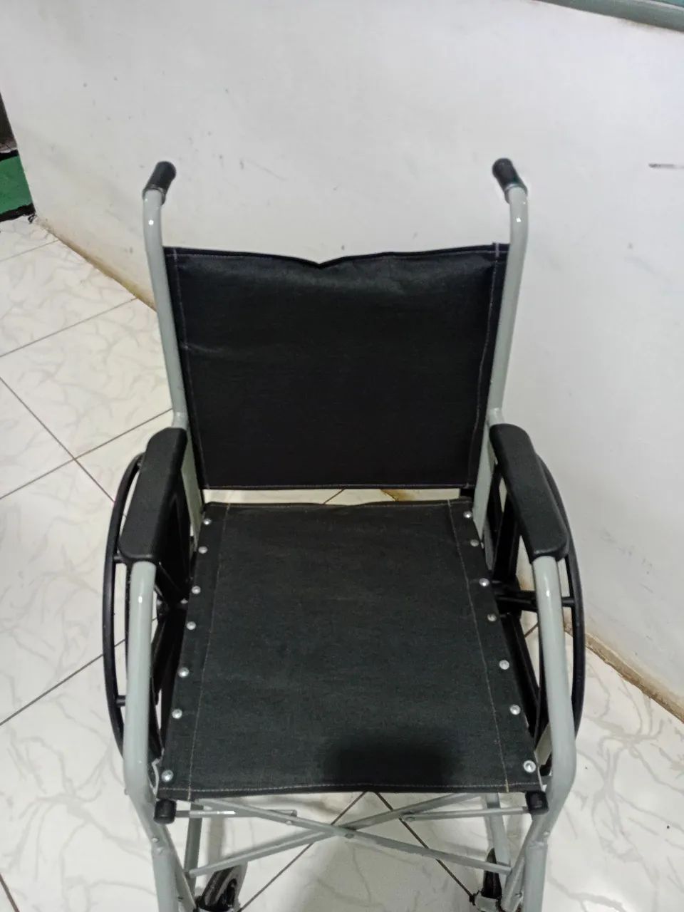 Cadeira de rodas  - Foto 2