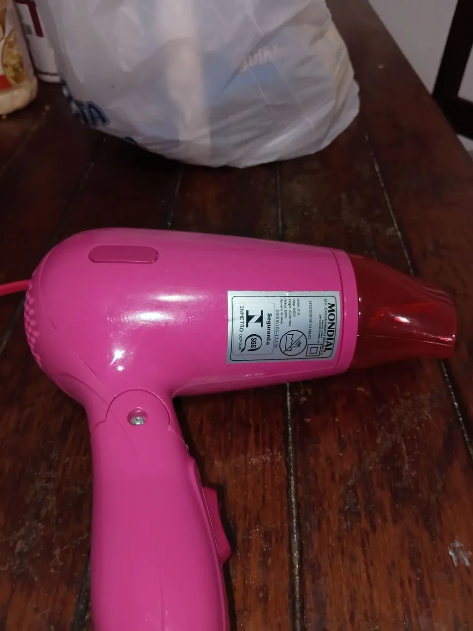 Secador de cabelo rosa funcionando bem  - Foto 2