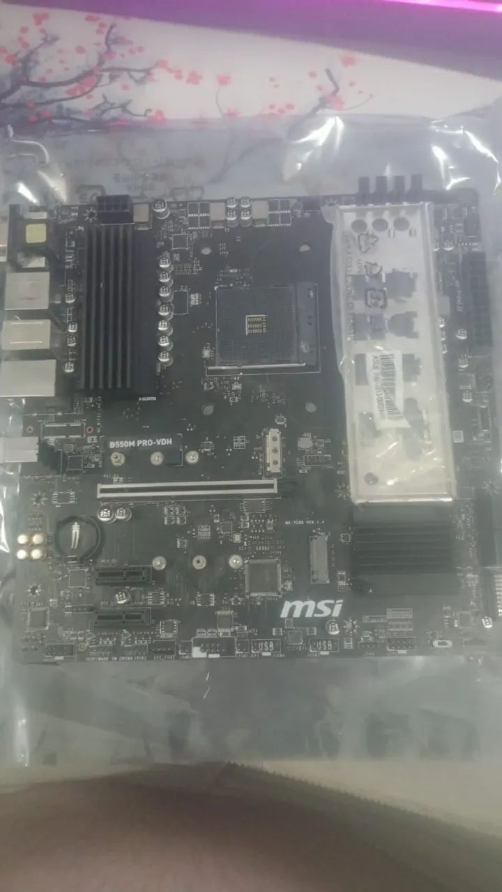 B550M Pro-VDH - Travada no LED DE DRAM