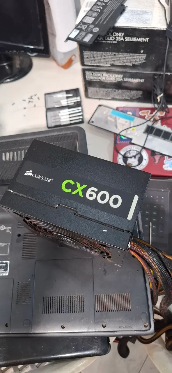Fonte Gamer para PC Corsair CX600  - Foto 3