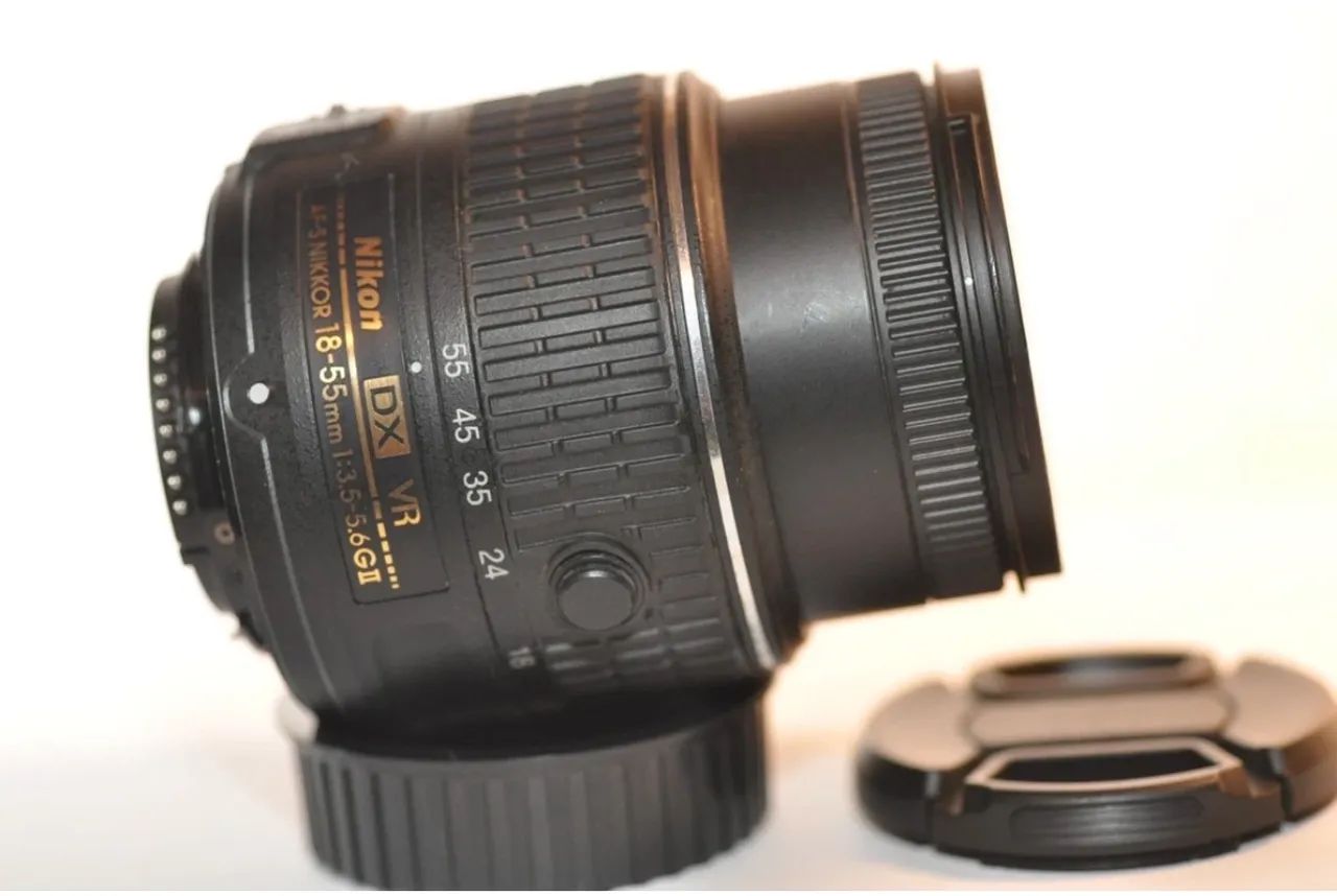 Lente Nikon Af-s Dx 18-55mm F/3.5-5.6g Vr Ii - Foto 2
