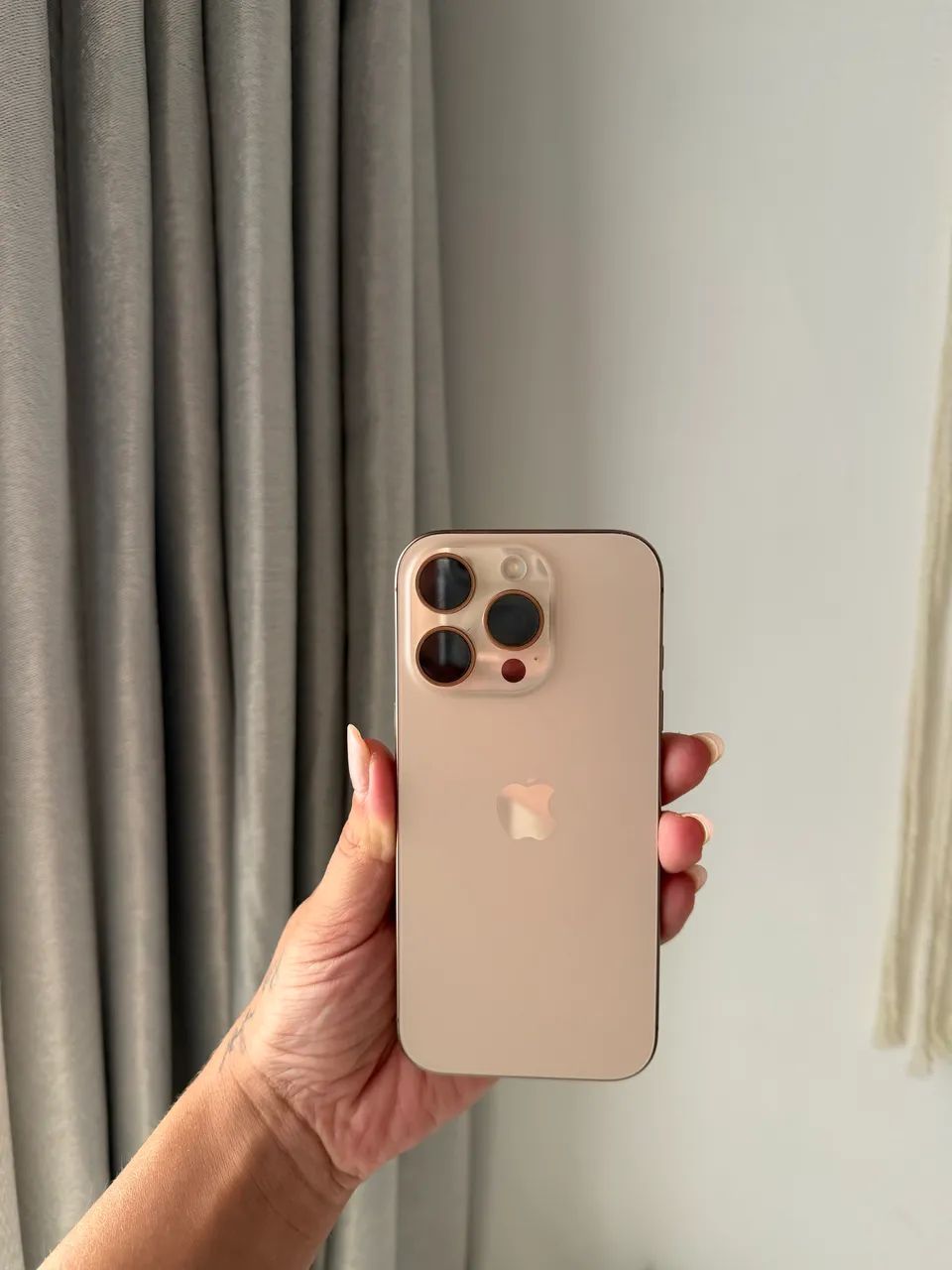 iPhone 16 pro 256GB  - Foto 3