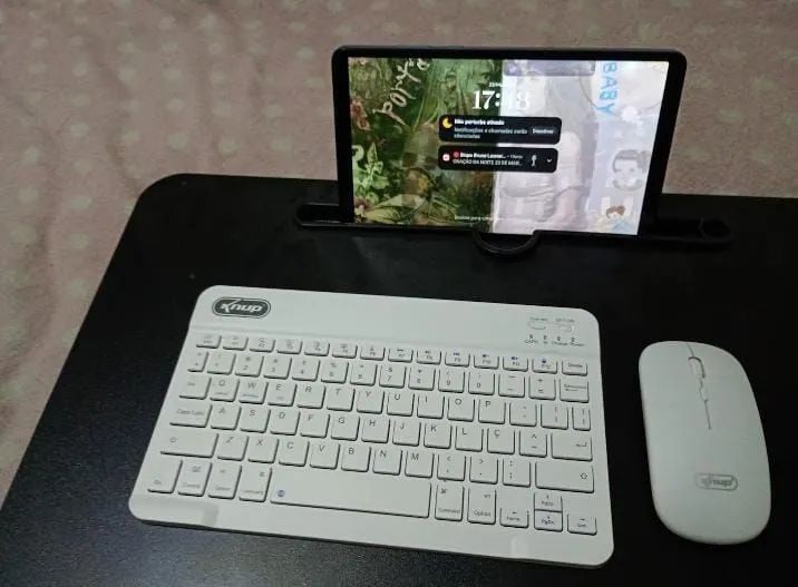 Redmi pad 128 gb + teclado e mouse 
