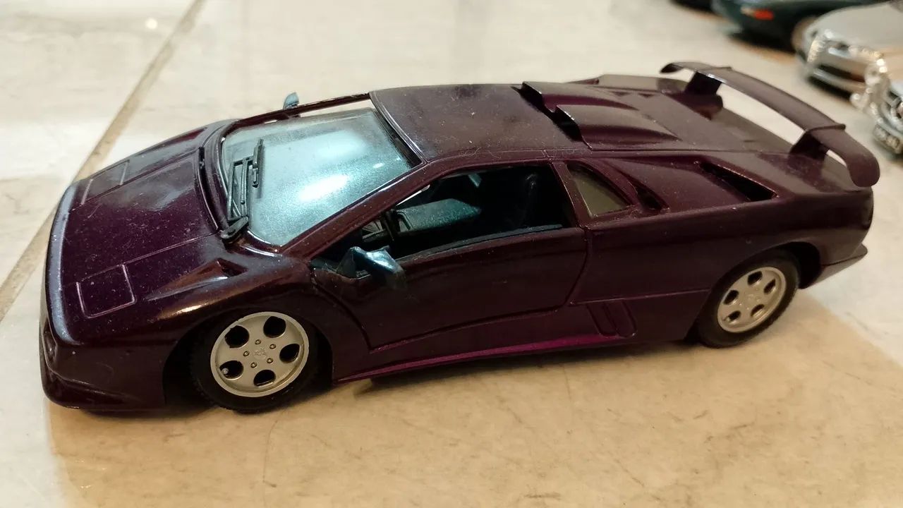 Miniatura 1/24 - Foto 3