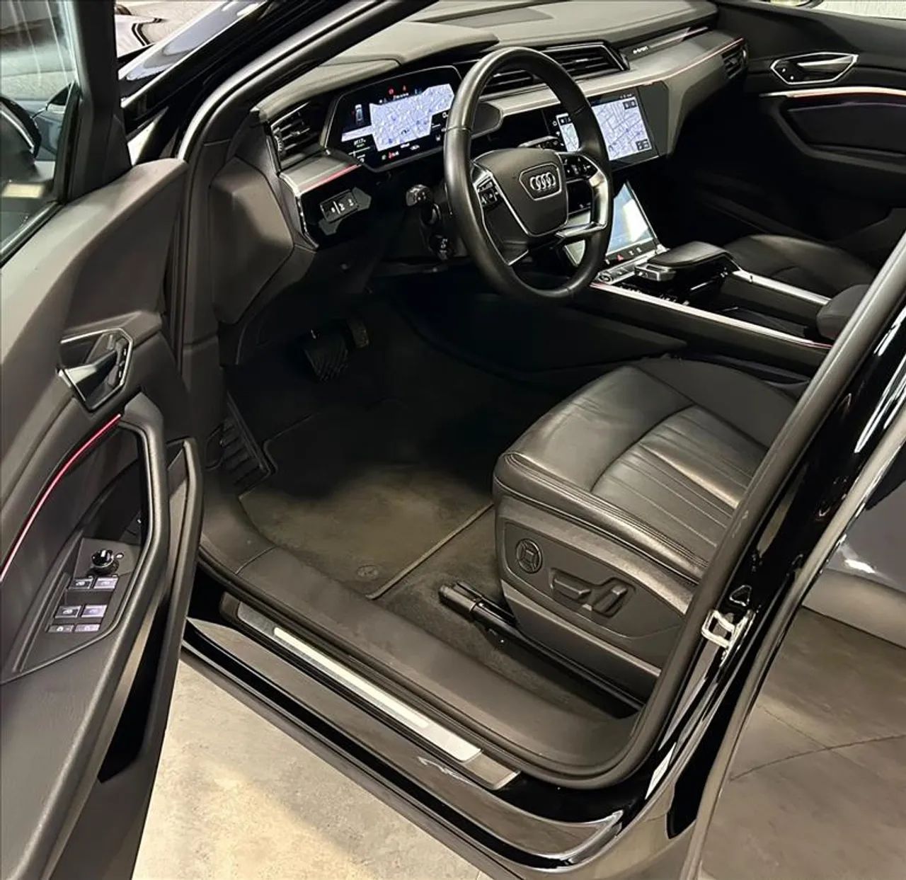 Audi E-Tron Performace Aut. (elétrico) 2022 - Foto 3
