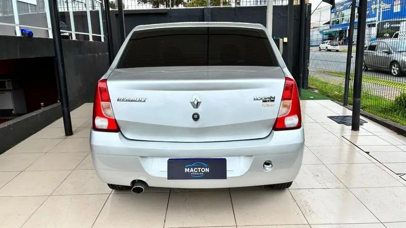 Renault Logan Expression Hi-flex 1.6 8V 4P 2010 - Foto 5