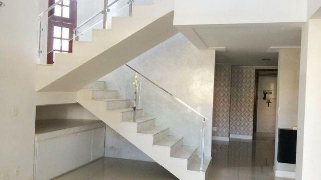 Casa duplex solta, 220 m² de área privativa, 6 vagas , 4 dormitórios - Foto 5