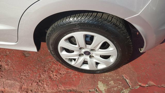 Ka se 1.0 2014/2015 completo 2 dono baixo km - Foto 7
