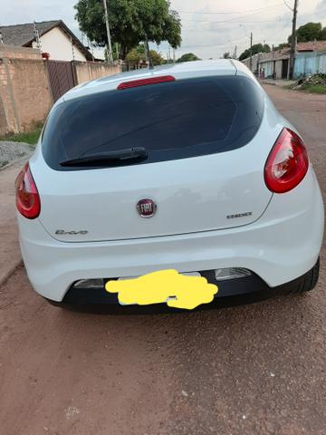 Vende-se um Fiat Bravo 2011 automático - Foto 2