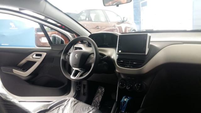 PEUGEOT 2008 M ALLURE 1.6 AUT 2020 - Foto 9