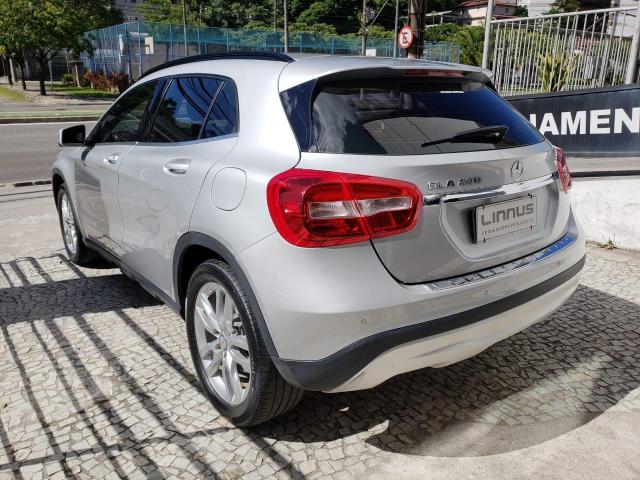 Mercedes-Benz GLA 200 2017 1.6 CGI Advance 16V Turbo Flex 4P Automatico - Foto 4