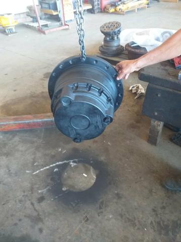 Motor de Tração Escavadeira - Foto 3