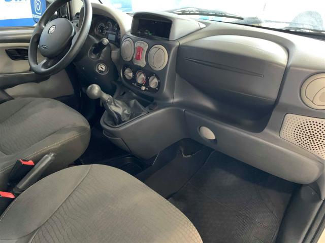 FIAT DOBLÒ 2011/2012 1.8 MPI ADVENTURE 16V FLEX 4P MANUAL - Foto 4