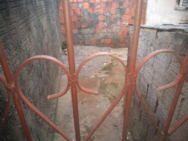 Vende-se casa. Bairro Plácido de Castro, Rua Noêmia Maia de lima 6 minutos do shopping - Foto 8