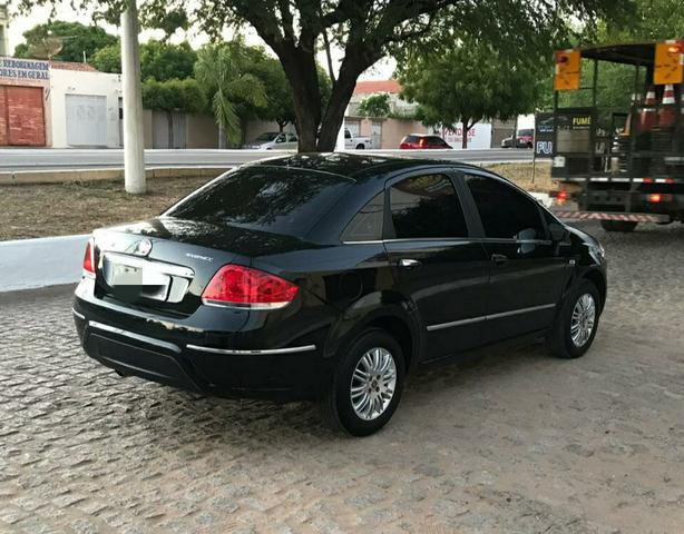 Fiat Linea essence 2016 - Foto 4