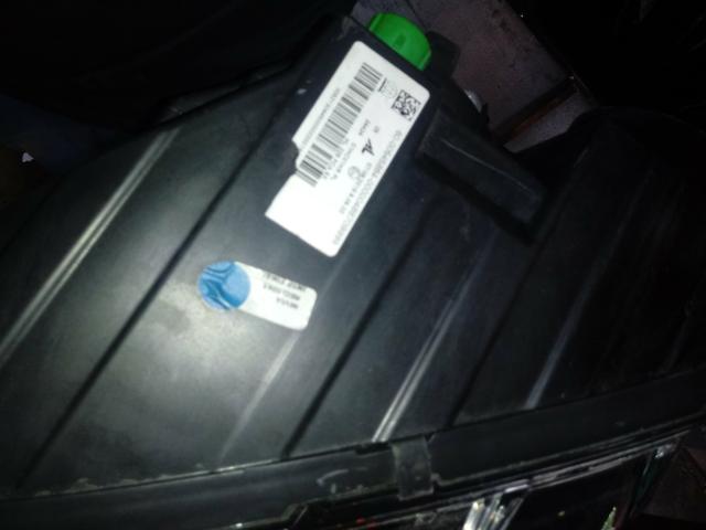 Farol fiat toro - Foto 2