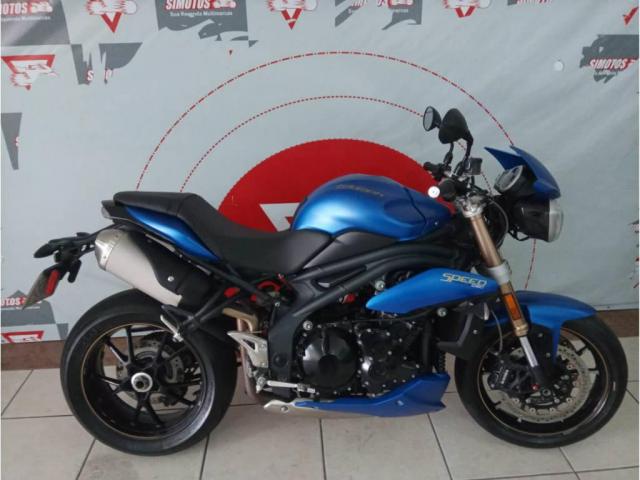 Triumph Speed Triple 1050i TRIPLE 1050i SUPER NOVA ABS - Foto 2