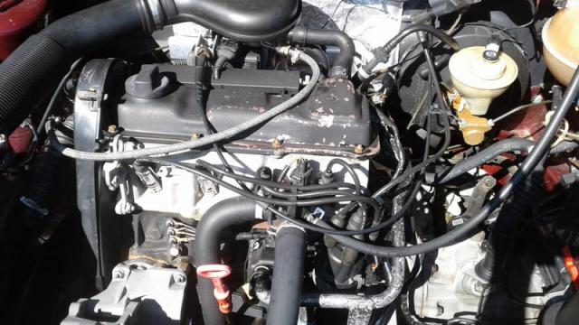 VOLKSWAGEN GOLF 1.8 GL - Foto 11