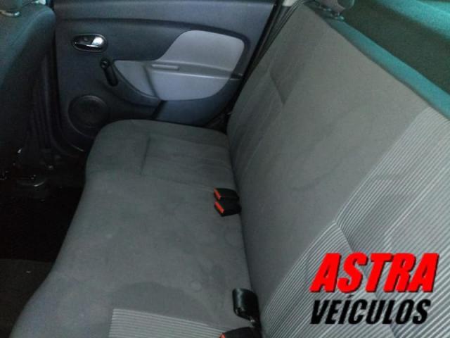 RENAULT LOGAN 1.0 EXPRESSION 16V FLEX 4P MANUAL - Foto 6