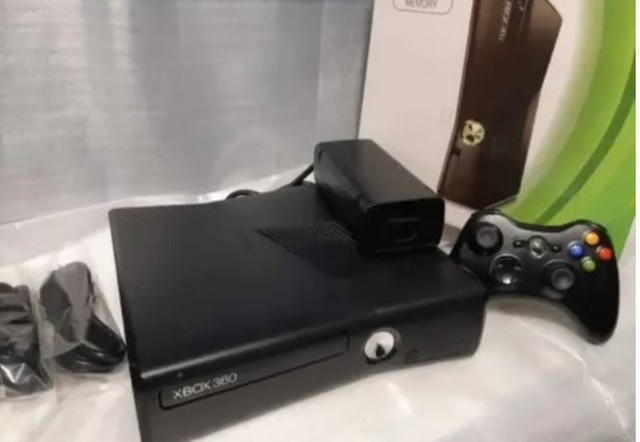 Xbox 360 Destravado com um controle +1 Brindes (desbloqueado) 110v - Games  Você Compra Venda Troca e Assistência de games em geral