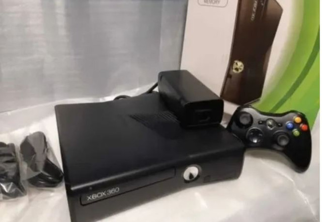 XBOX 360 Desbloqueado Com Jogos! - Videogames - Portão 1255727644