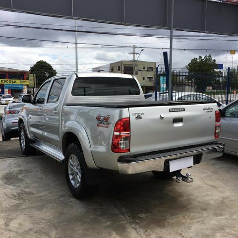 Toyota/Hilux SR V 4x4 - 2015 - Foto 3