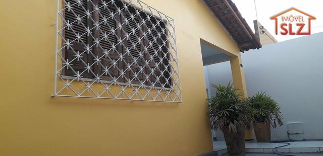 Casa na cohab-anil IV